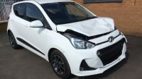 Hyundai i10 Premium Auto 2017 (67) Damaged repairable salvage cat S