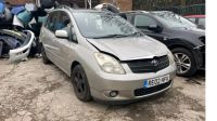 2002 Toyota Corolla Verso 2.0 Diesel Manual for Breaking!!!