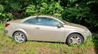 2004 Renault Megane Convertible - Spares & Repairs or Project