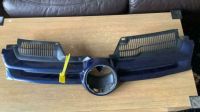 2004-2008 Volkswagen Golf Mk5 Front Grill Slightly Damaged